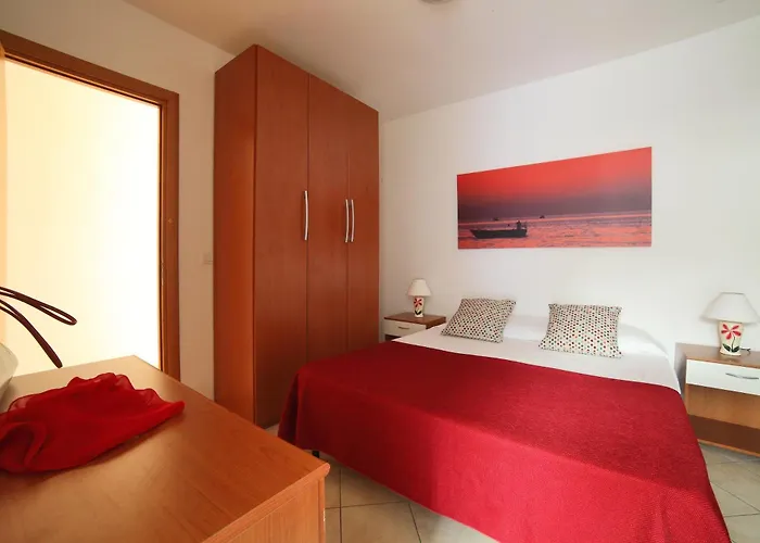 Ugento Afr0dite דירה *